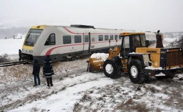 Поезд, в котором ехала сборная Украины по футзалу, сошел с рельсов