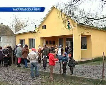 В закарпатском селе Новый Клин закрывают школу