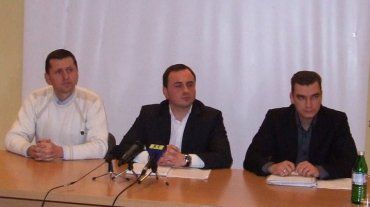 Журналистам представили нового председателя правления Валерия Товстико