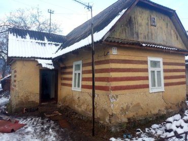 Иршавский район: из-за трещины в дымоходе произошел пожар в частном доме