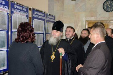 Выставку открыл архиепископ Мукачевский и Ужгородский Феодор