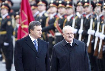 Президенты Украины и Словакии провели переговоры в Киеве