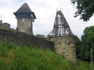 Замок в селе Невицкое под Ужгородом