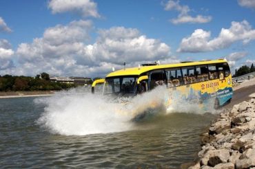 В Будапеште запускают пассажирские и туристические автобусы по ... Дунаю!