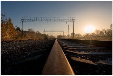 Машинист поезда Киев-Ужгород применил экстренное торможение