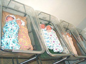 В Ужгородском роддоме заболели 7 младенцев