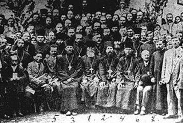 Участники памятных мероприятий, посвященных 10-й годовщине Второго Мараморош-Сиготского процесса. 1924 г.