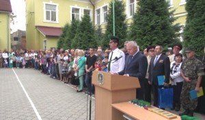 Першокурсники Закарпатського військового ліцею-інтернату отримали перші погони.