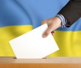 Ужгород завжди відрізнявся великою кількістю кандидатів на виборах.