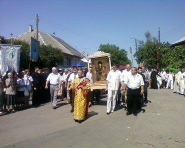 В Ужгород прибула копія Чудотворної ікони Божої Матері