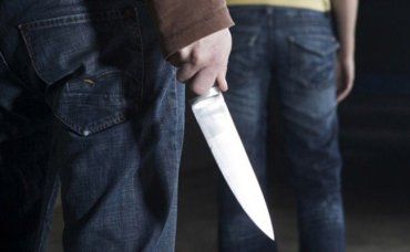 В Виноградовском районе тесть ударил ножом в грудь своего зятя, - и тот выжил