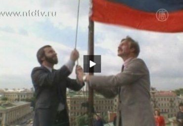 После 20-летнего распада СССР украинцам дали свободу и царя
