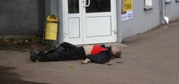 В Ужгороде около "​​Белочки" нашли труп неопознанной женщины