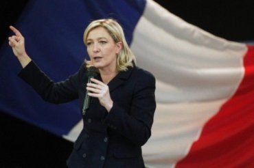 Лидер ультраправой французской партии "Национальный фронт" Марин Ле Пен