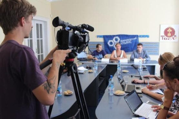 В Ужгородском пресс-клубе состоялась пресс-конференция по коррупции
