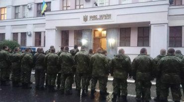 Щойно перші закарпатські поліцейські вирушили на схід України