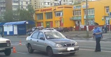 В Киеве девочка подлетела вверх от удара автомобиля
