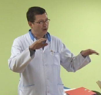 Ужгородський лікар поділився роботою з колегою-переселенцем