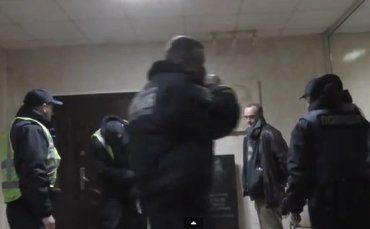 В Ужгороді патрульна поліція затримала агресивних іноземців.