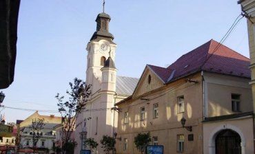 Музичну школу імені П.І.Чайковського відкрито в Ужгороді 20 березня 1945 р.