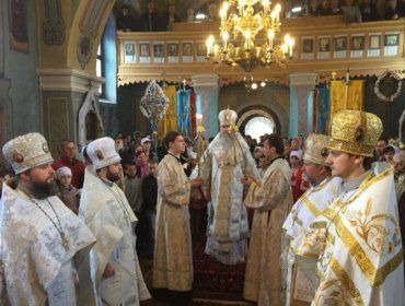 владика Феодор привітав сотні православних вірян Воловеччини