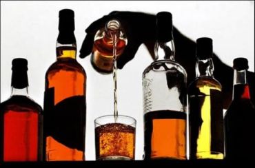 Нетверезим військовим в Ужгороді алкоголь більше не продаватимуть.