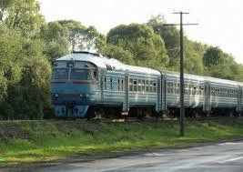 Працівники Львівської залізниці попередили катастрофу.