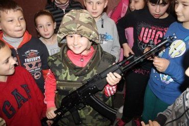 Закарпатські бійці ДУКу відвідали школярів Березнянщини