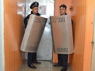 Ужгородські міліціонери провели навчальні тренування.