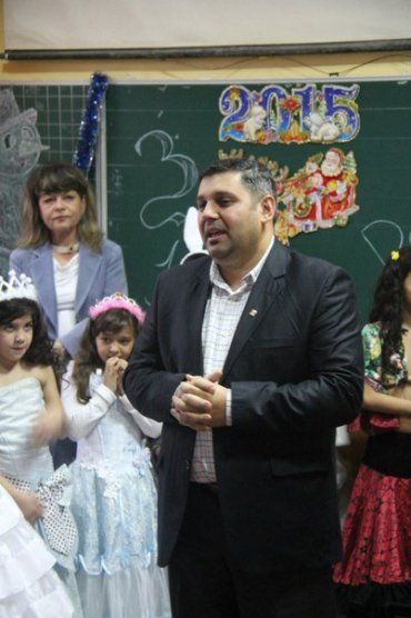 Зимові канікули для учнів шкіл Ужгорода розпочались з приходом Свята Миколая