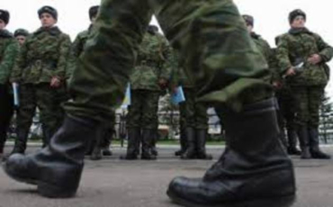 16-річних закарпатців уже чекають у військкоматах.