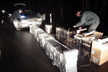 Угорська поліція затримала сигаретний вантаж контрабандистів із Закарпаття