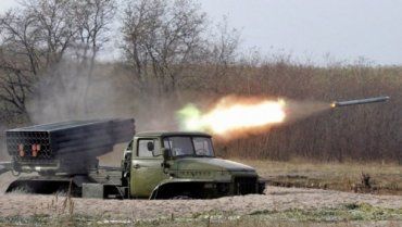 Бойовики обстрілюють села, де немає жодного українського військового.