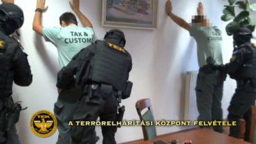 Пограничные полицейские Венгрии не стеснялись брать взятки