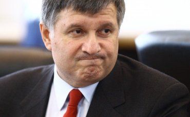 Луценко выступил за отстранение министра внутренних дел Арсена Авакова