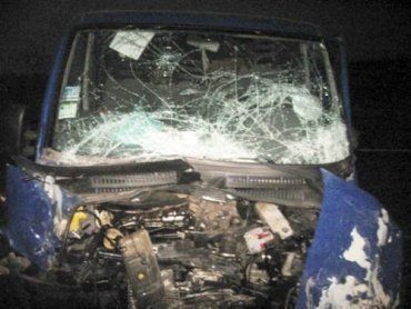 Автомобиль "Volkswagen Golf" в лоб столкнулся с автомобилем "Citroen Jumper"