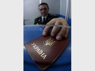 Венгрия "паспортизирует" закарпатцев! Почему молчит Украина?
