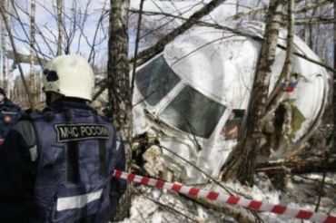 В Москве самолет Ту-204 разбился вдребезги, есть пострадавшие