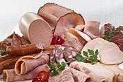 Вареная колбаса в Закарпатье стоит в среднем 18,93 грн.