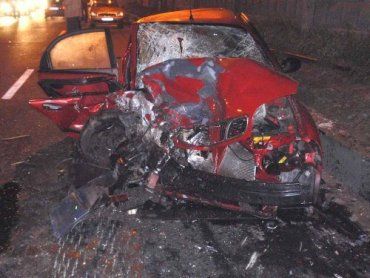 ДТП в Киеве : два Daewoo и Skoda убили человека, а 5 в больнице