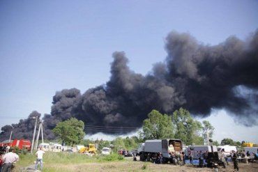 Пожежа на території нафтобази у Василькові