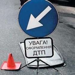 Грузовик повредил 5 автомобилей в ДТП в Одессе