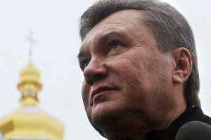 Янукович в лавре получил дар видения будущего