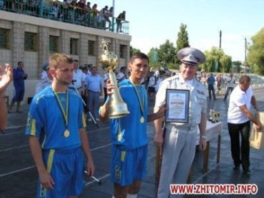 В Житомире играли в футбол гаишники со всей Украины