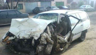 На Львовщине водитель Opel Omega погиб на месте ДТП
