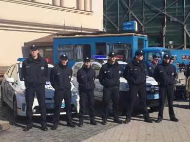 Через месяц-полтора патрульная полиция будет на всех дорогах Закарпатья