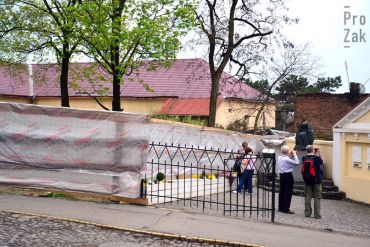 Зруйнований паркан являв собою знаковий штрих історичного ареалу Ужгорода