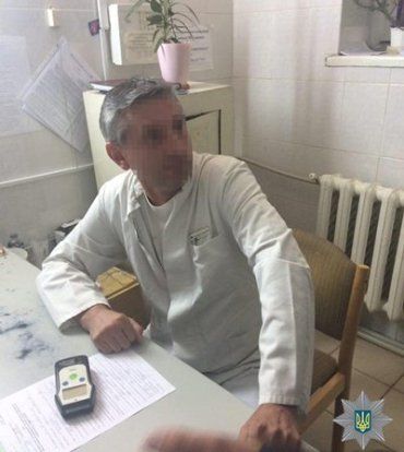 В Ужгороде врач наркодиспансера отпустил пьяного водителя