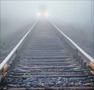 Поезд Ужгород-Львов переехал 42-летнего мужчину насмерть