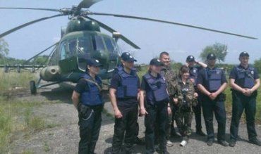 В Карпатах найден вертолет, с которым пропала связь